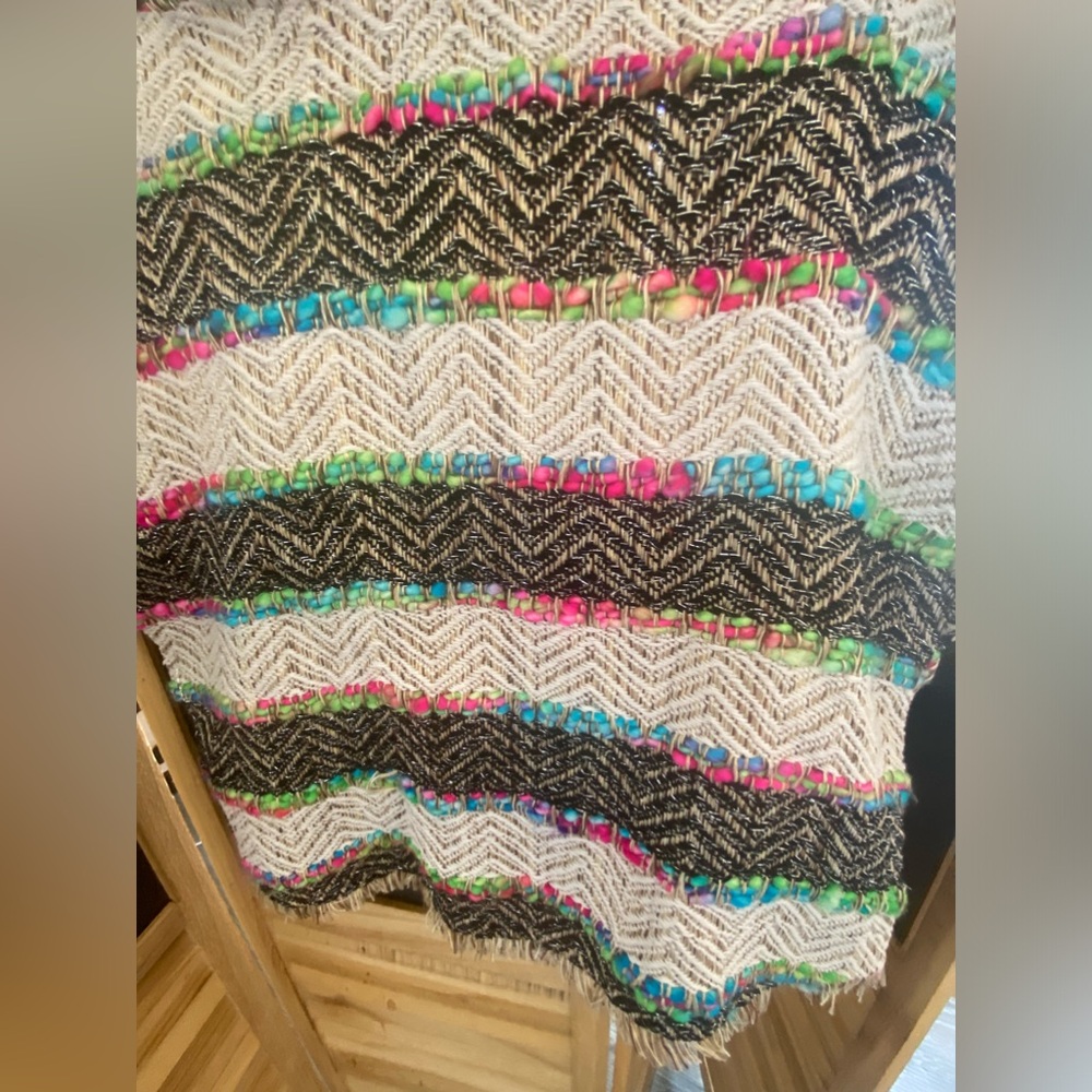 JUDITH MARCH size L